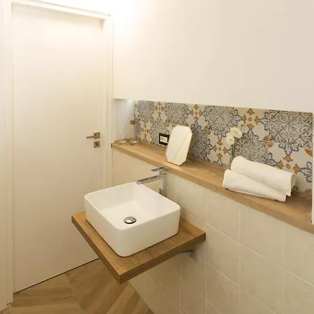 Oda ve Kahvaltı A' Marunnella Napoli